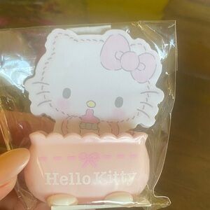 Brand new baby Hello Kitty memo pads
